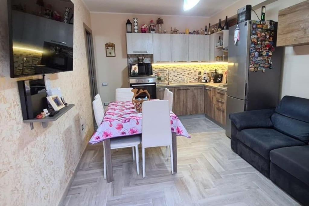 Villa Casa Laura, Quartu Sant'Elena Su Forti Esterno foto